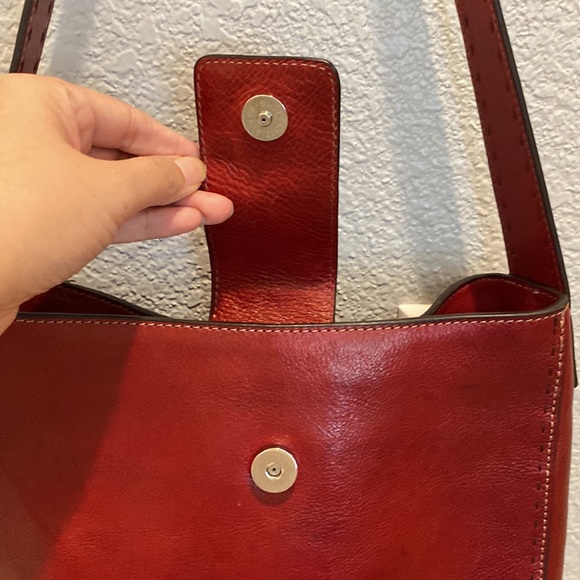 Fossil Red Leather Shoulder Bag - Picture 3 of 16